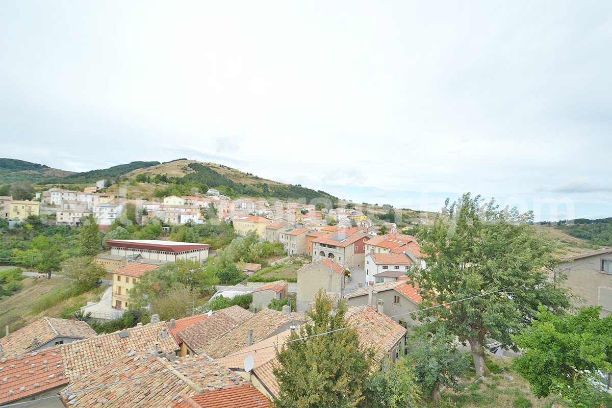 Charming Historic Home in Italy -  Torrebruna - Abruzzo -  Vaulted Ceilings and Panoramic Views