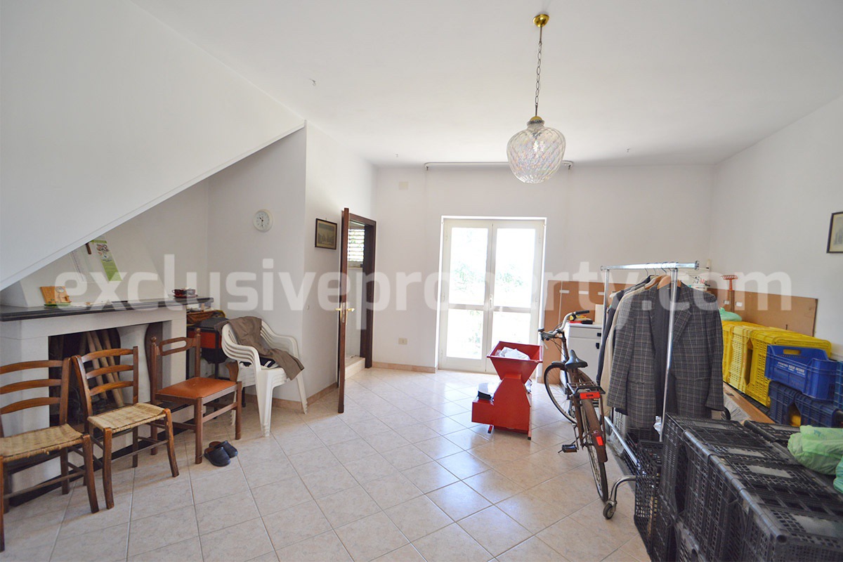 Town house in perfect condition for sale in Montefalcone del Sannio - Molise - ready to move in with panoramic view
