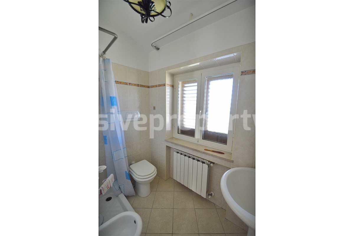 Town house in perfect condition for sale in Montefalcone del Sannio - Molise - ready to move in with panoramic view