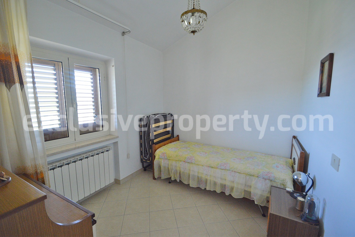 Town house in perfect condition for sale in Montefalcone del Sannio - Molise - ready to move in with panoramic view