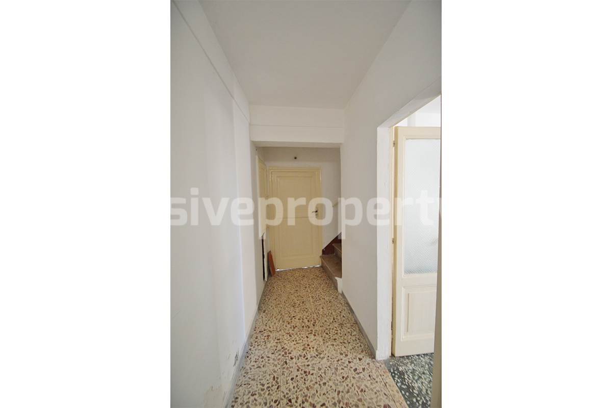 Historical town house with panoramic terrace and sea view for sale in Montefalcone del Sannio - Molise