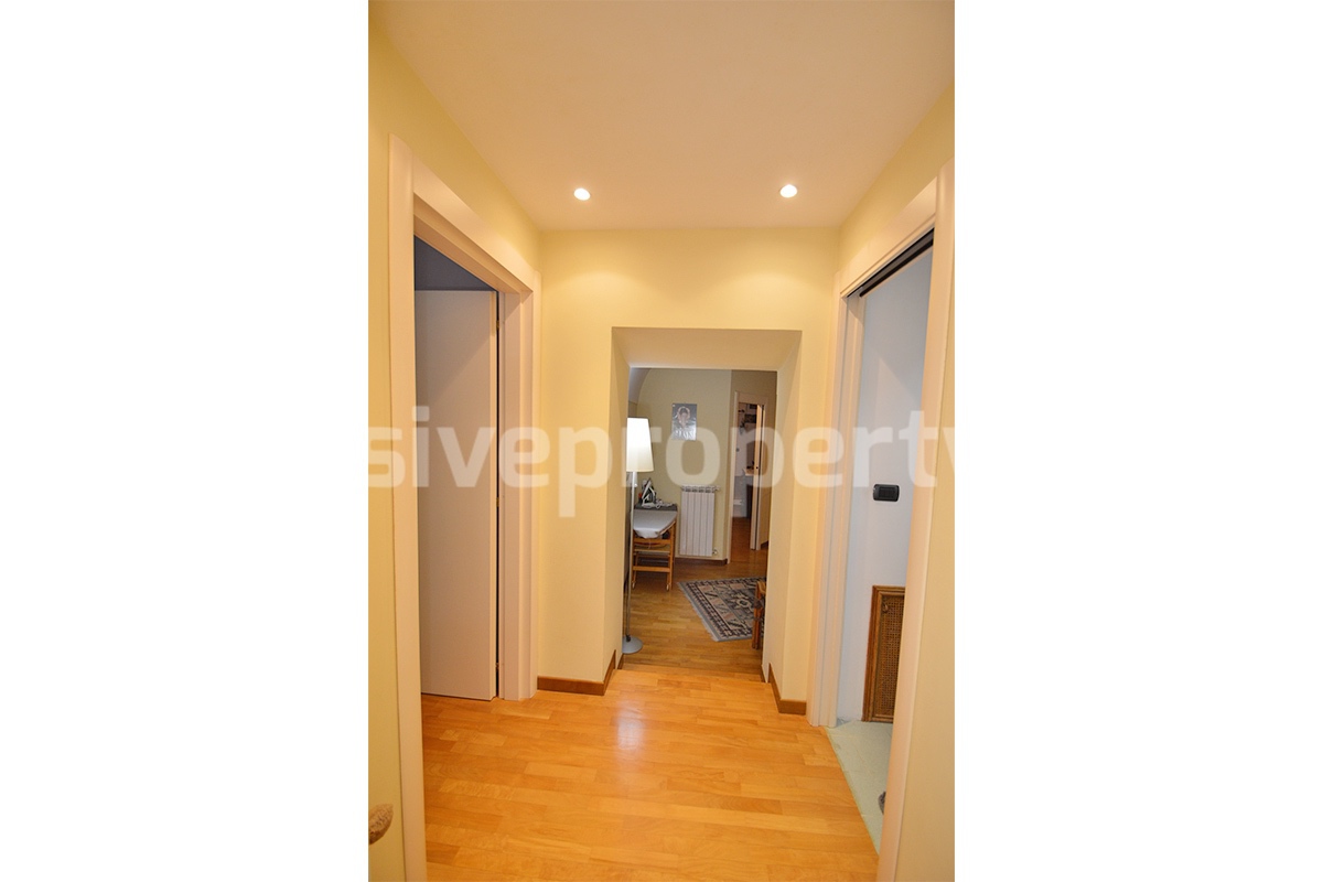 Brick property renovated in an antique style a few km from the beach