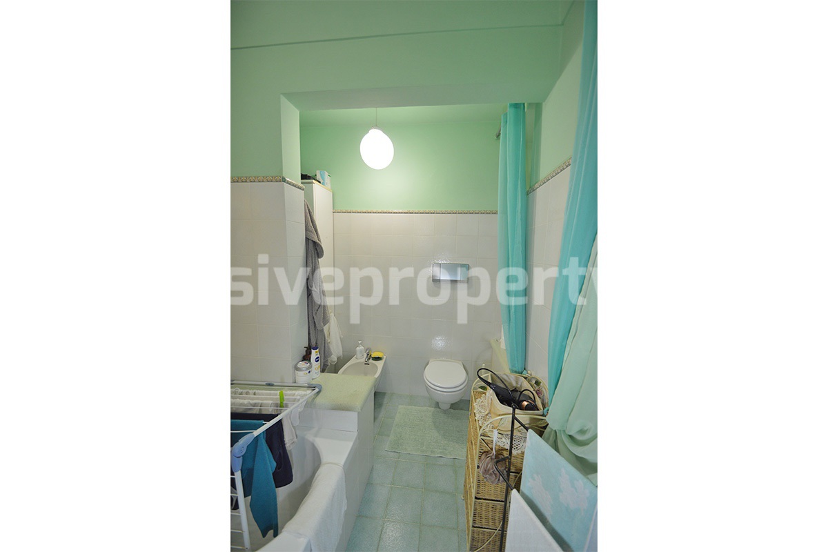 Brick property renovated in an antique style a few km from the beach