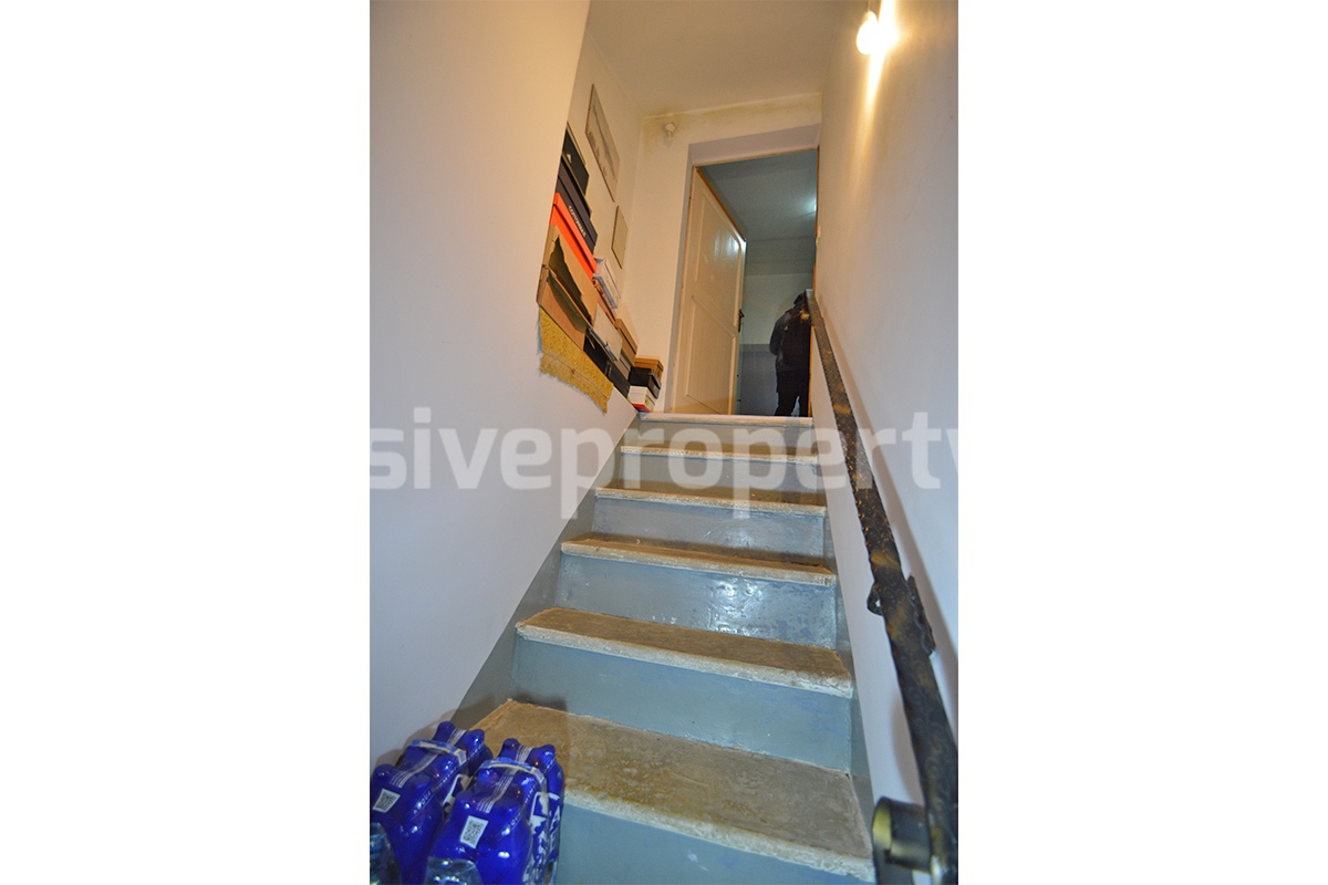 Brick property renovated in an antique style a few km from the beach