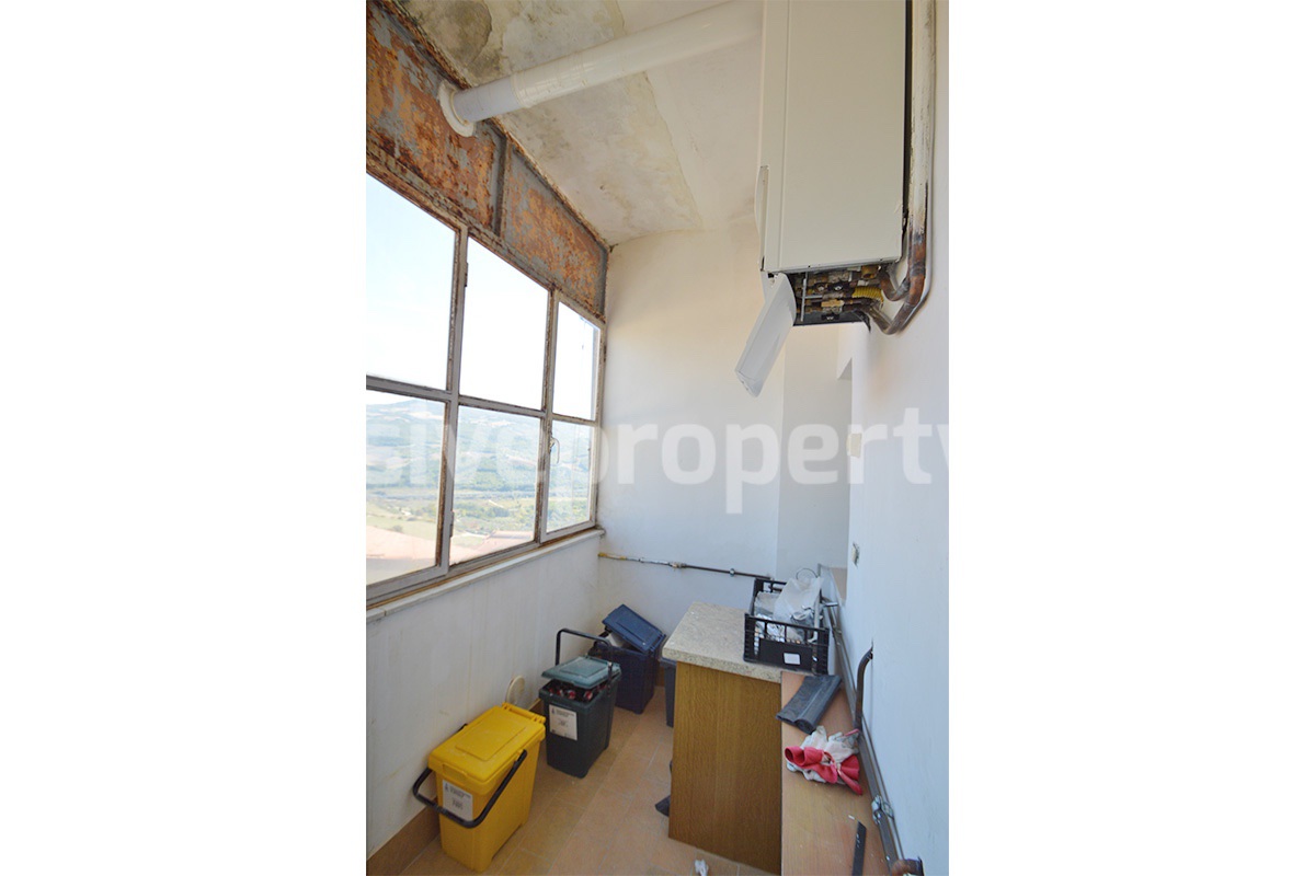 Traditional Italian Townhouse with Terrace Over Lake Guardialfiera - Near the Coast