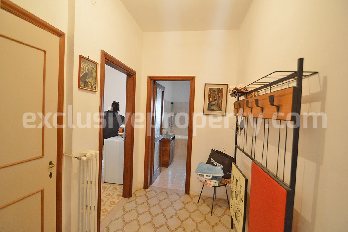 Traditional Italian Townhouse with Terrace Over Lake Guardialfiera - Near the Coast