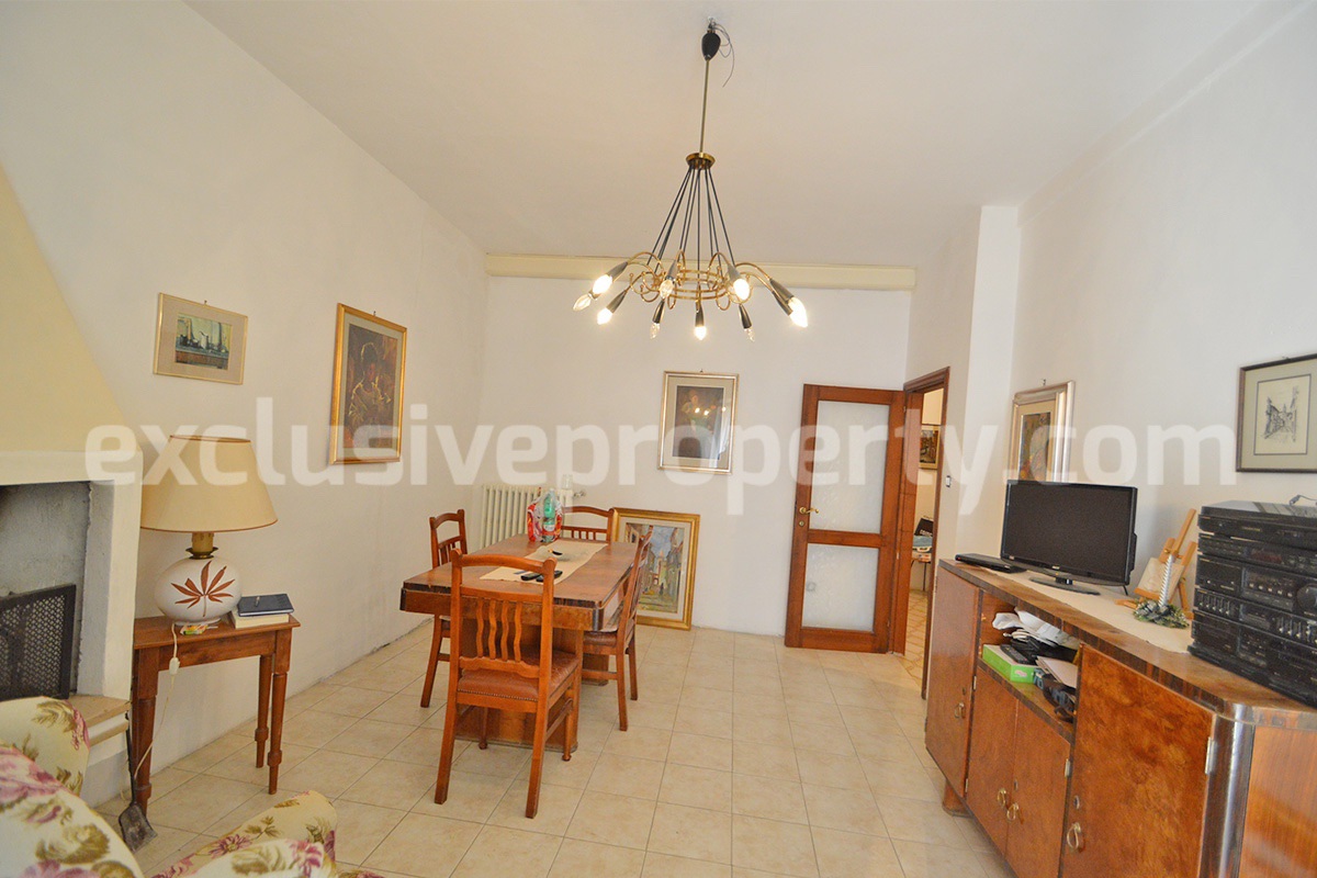 Traditional Italian Townhouse with Terrace Over Lake Guardialfiera - Near the Coast