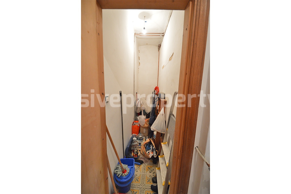 Traditional Italian Townhouse with Terrace Over Lake Guardialfiera - Near the Coast