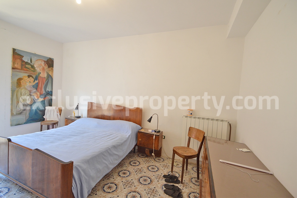 Traditional Italian Townhouse with Terrace Over Lake Guardialfiera - Near the Coast