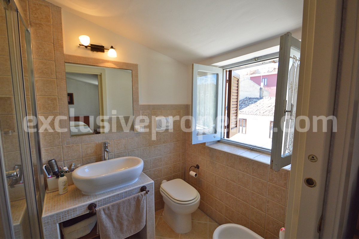 Stone House for Sale in Bagnoli del Trigno - Molise with Terrace - Land and Views