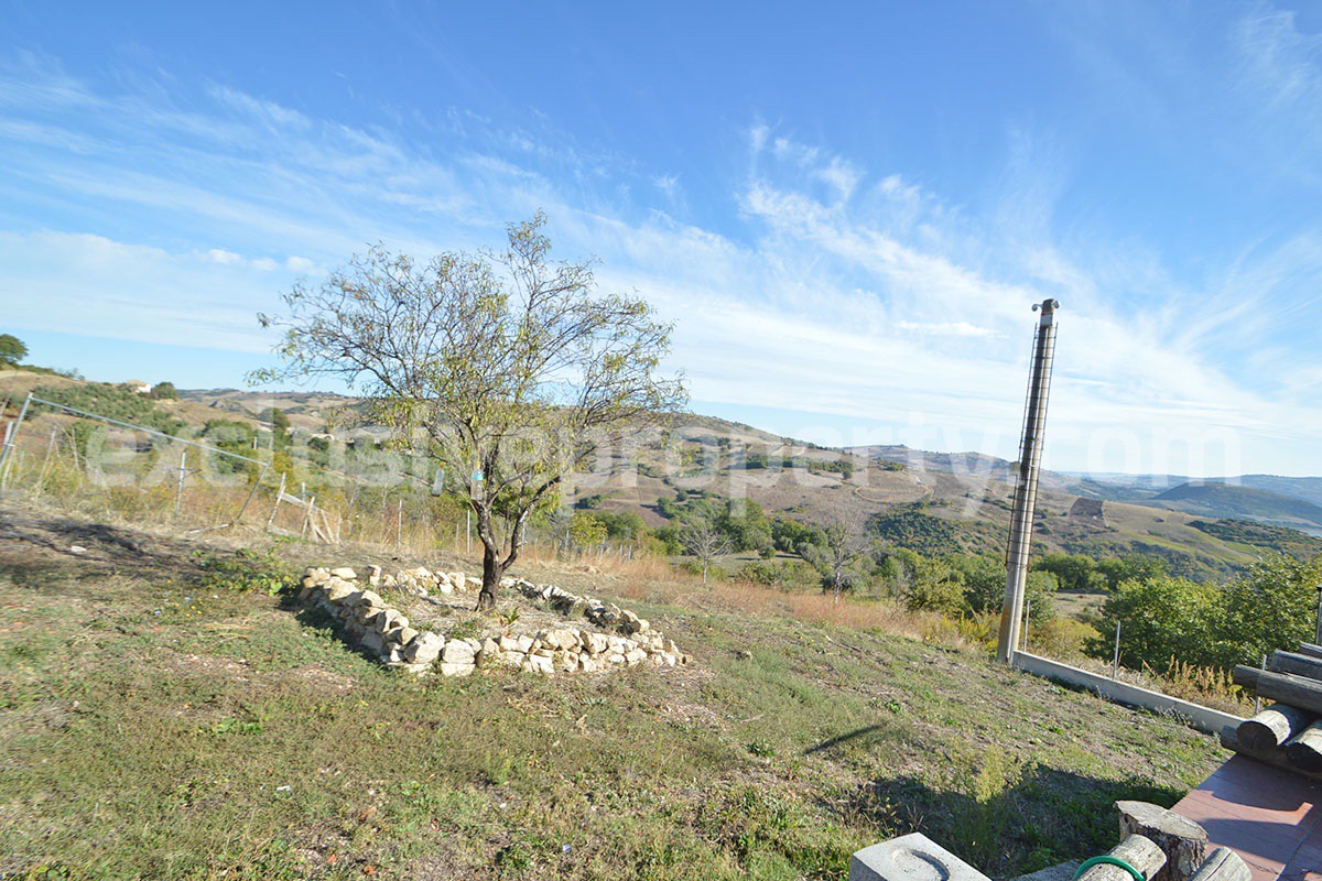 Lake View Estate with 6 Hectares - Olive Grove - Wells and Equestrian-Glamping Potential - Guardialfiera - Molise