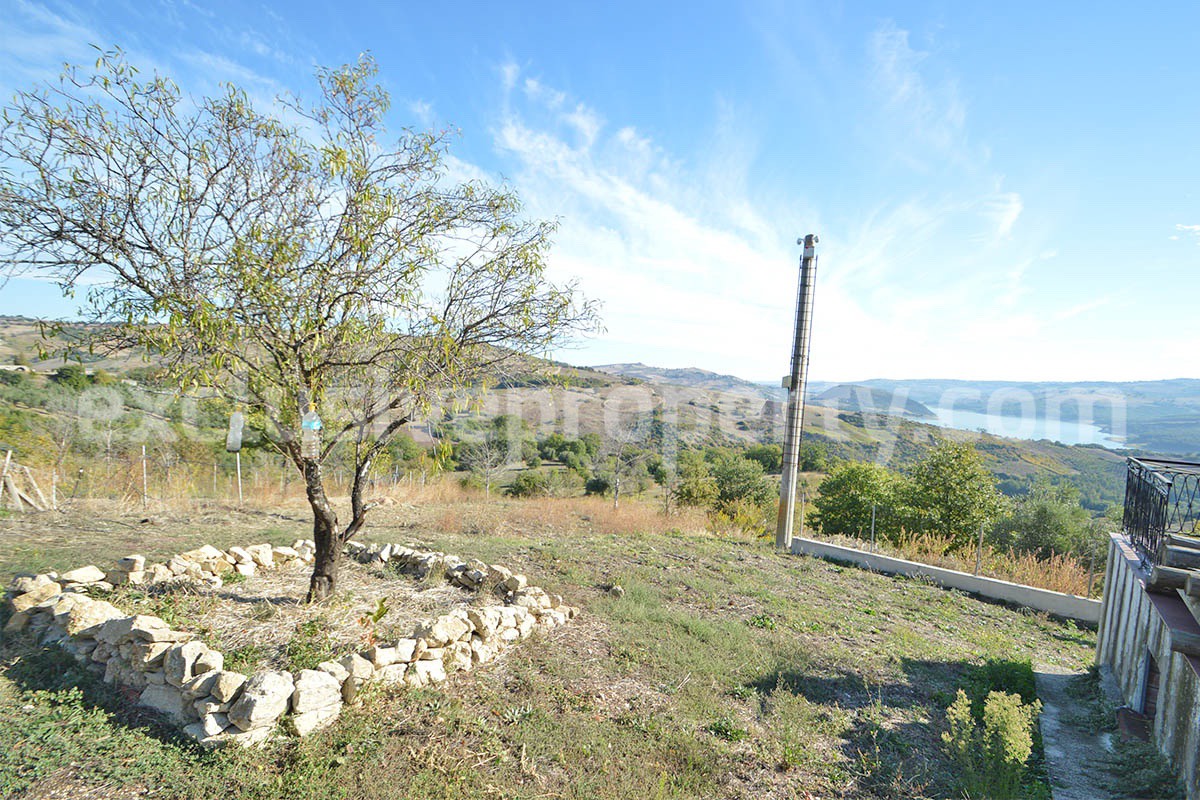 Lake View Estate with 6 Hectares - Olive Grove - Wells and Equestrian-Glamping Potential - Guardialfiera - Molise