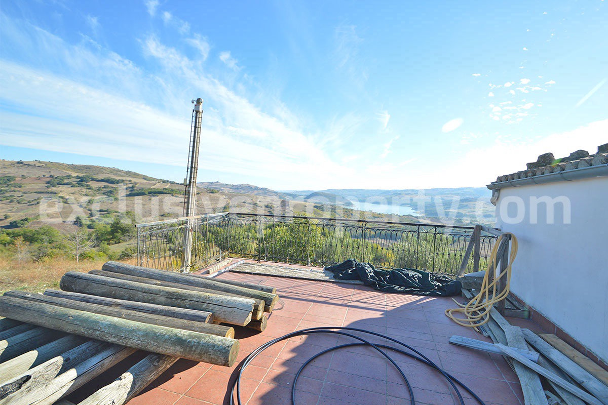 Lake View Estate with 6 Hectares - Olive Grove - Wells and Equestrian-Glamping Potential - Guardialfiera - Molise