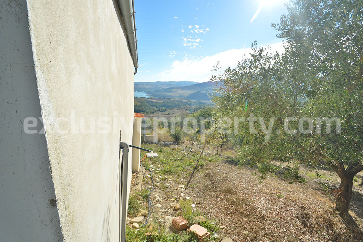 Lake View Estate with 6 Hectares - Olive Grove - Wells and Equestrian-Glamping Potential - Guardialfiera - Molise