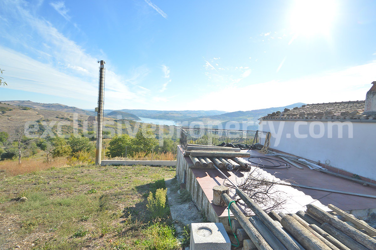 Lake View Estate with 6 Hectares - Olive Grove - Wells and Equestrian-Glamping Potential - Guardialfiera - Molise