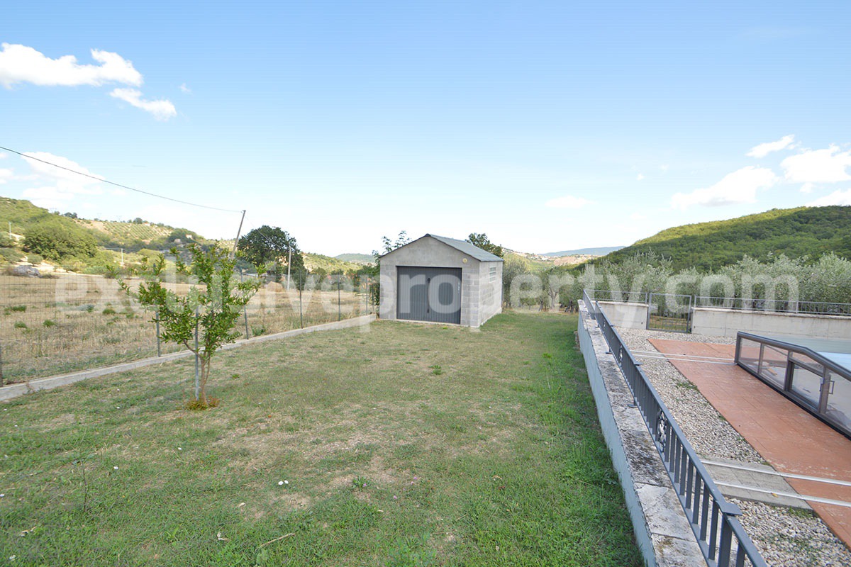 Country Home with Pool - Olive Trees and 3 Hectares for Sale in the Abruzzo Countryside - Gessopalena