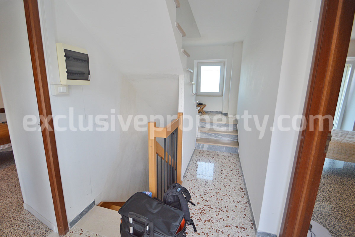 Country Home with Pool - Olive Trees and 3 Hectares for Sale in the Abruzzo Countryside - Gessopalena