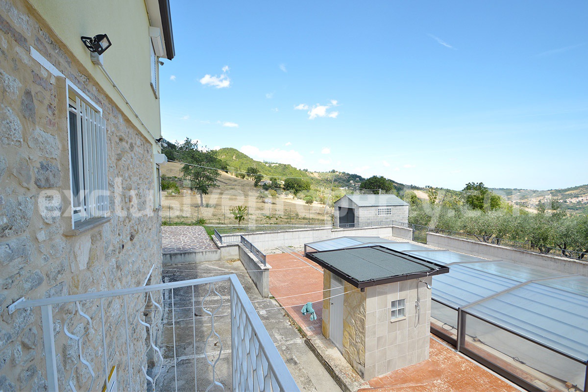 Country Home with Pool - Olive Trees and 3 Hectares for Sale in the Abruzzo Countryside - Gessopalena