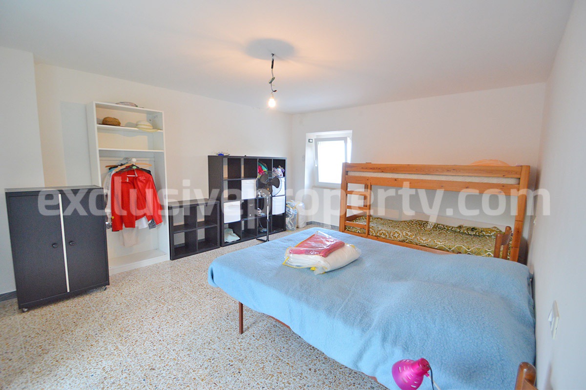 Country Home with Pool - Olive Trees and 3 Hectares for Sale in the Abruzzo Countryside - Gessopalena