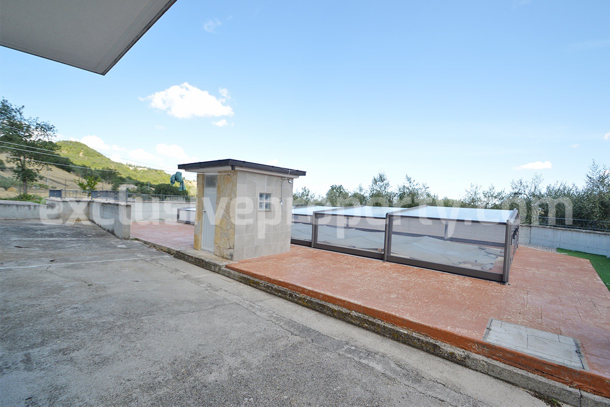 Country Home with Pool - Olive Trees and 3 Hectares for Sale in the Abruzzo Countryside - Gessopalena