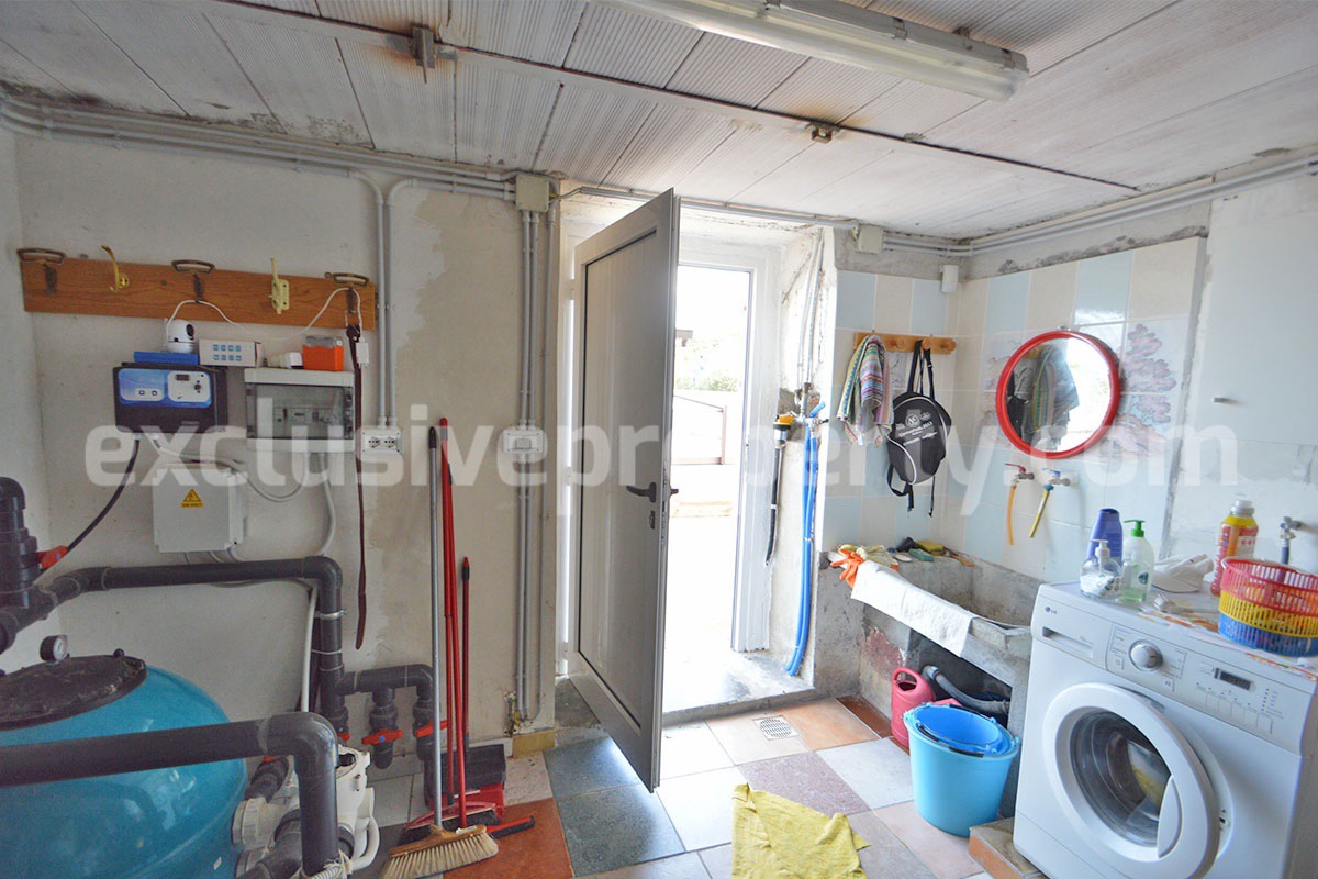 Country Home with Pool - Olive Trees and 3 Hectares for Sale in the Abruzzo Countryside - Gessopalena