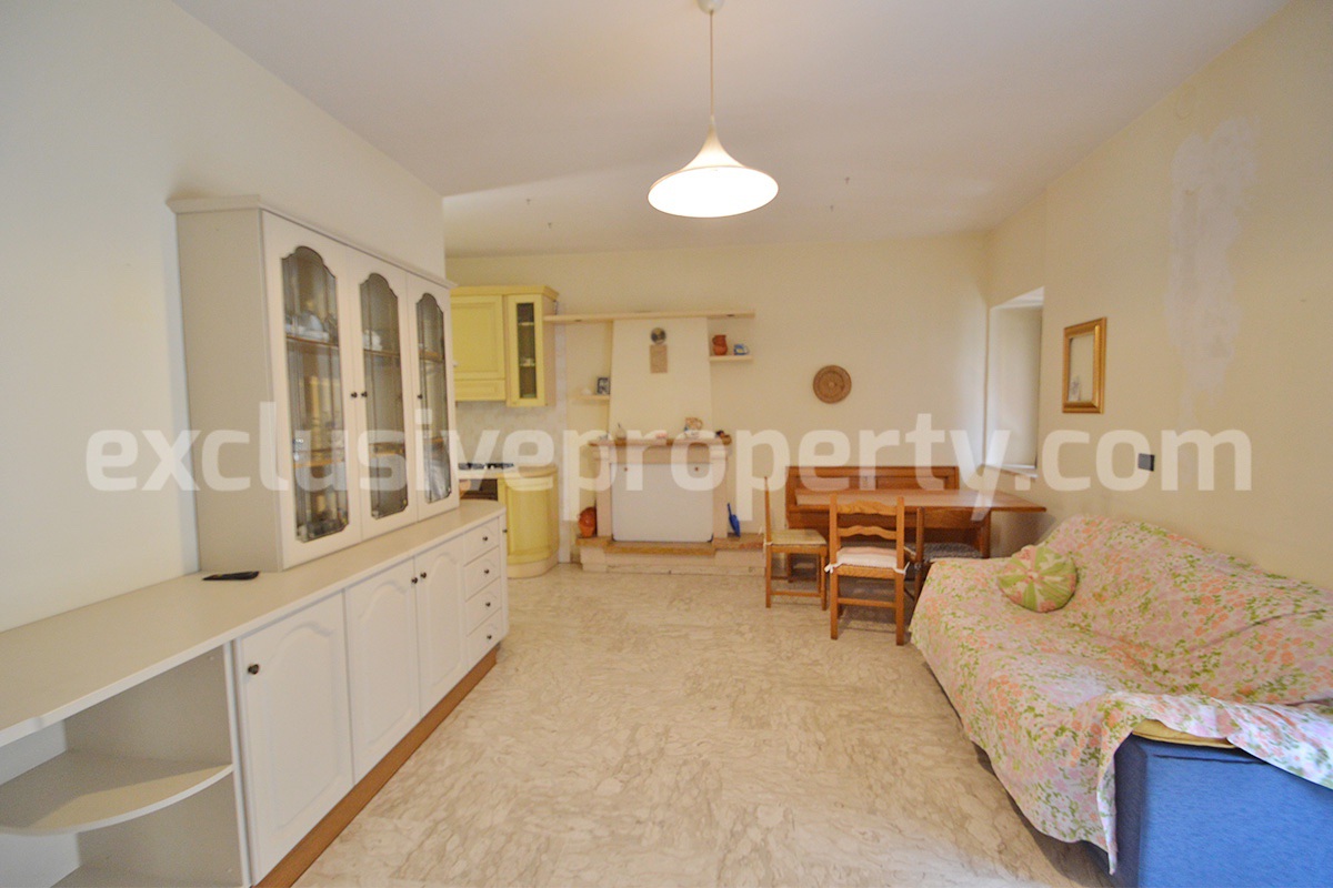 Two-Apartment Town House for Sale in Acquaviva Collecroce - Molise - Ready to Live or Rent