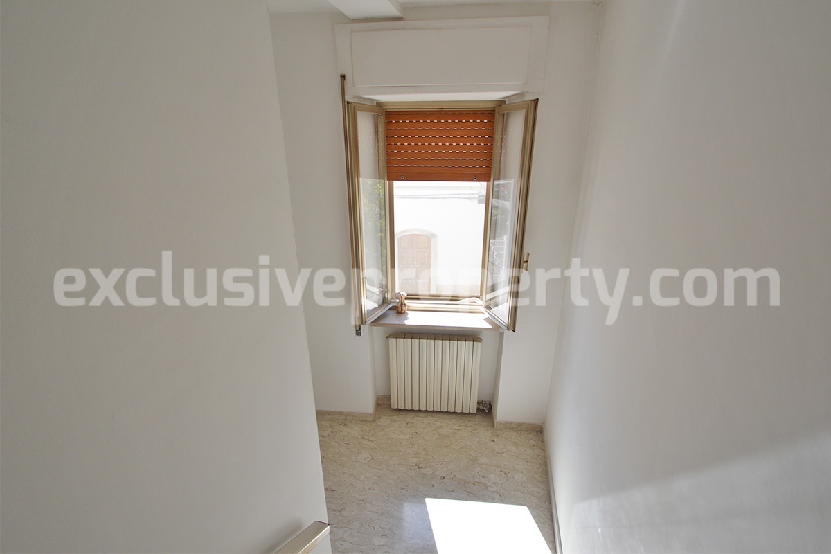 Two-Apartment Town House for Sale in Acquaviva Collecroce - Molise - Ready to Live or Rent