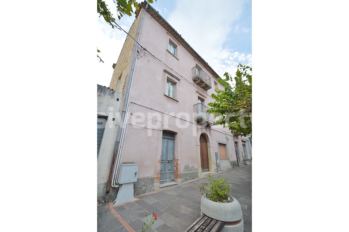 Historic palace from the 800th century for sale in Abruzzo