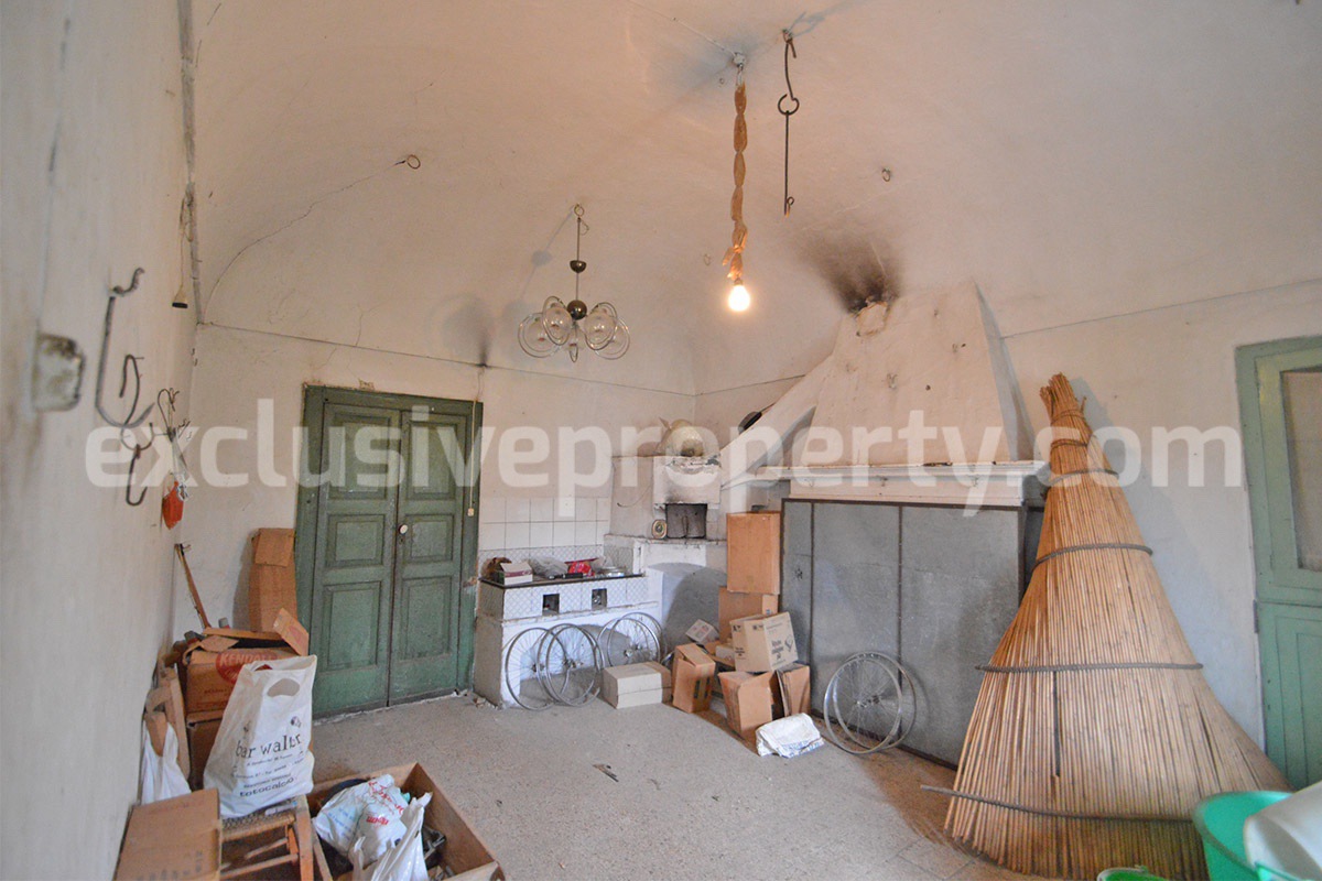 Historic palace from the 800th century for sale in Abruzzo