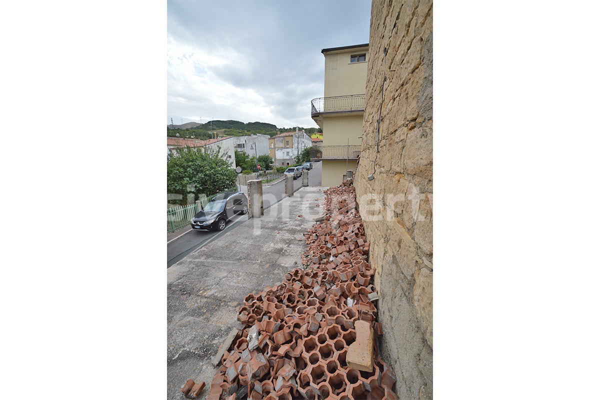 Historic palace from the 800th century for sale in Abruzzo