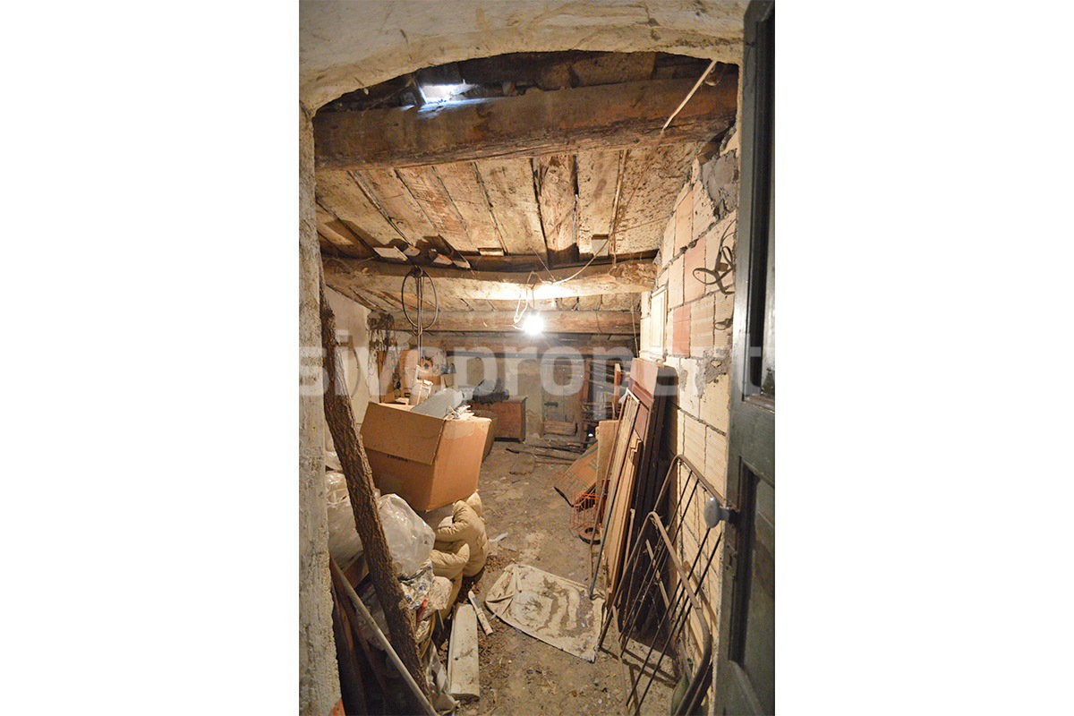 Historic palace from the 800th century for sale in Abruzzo