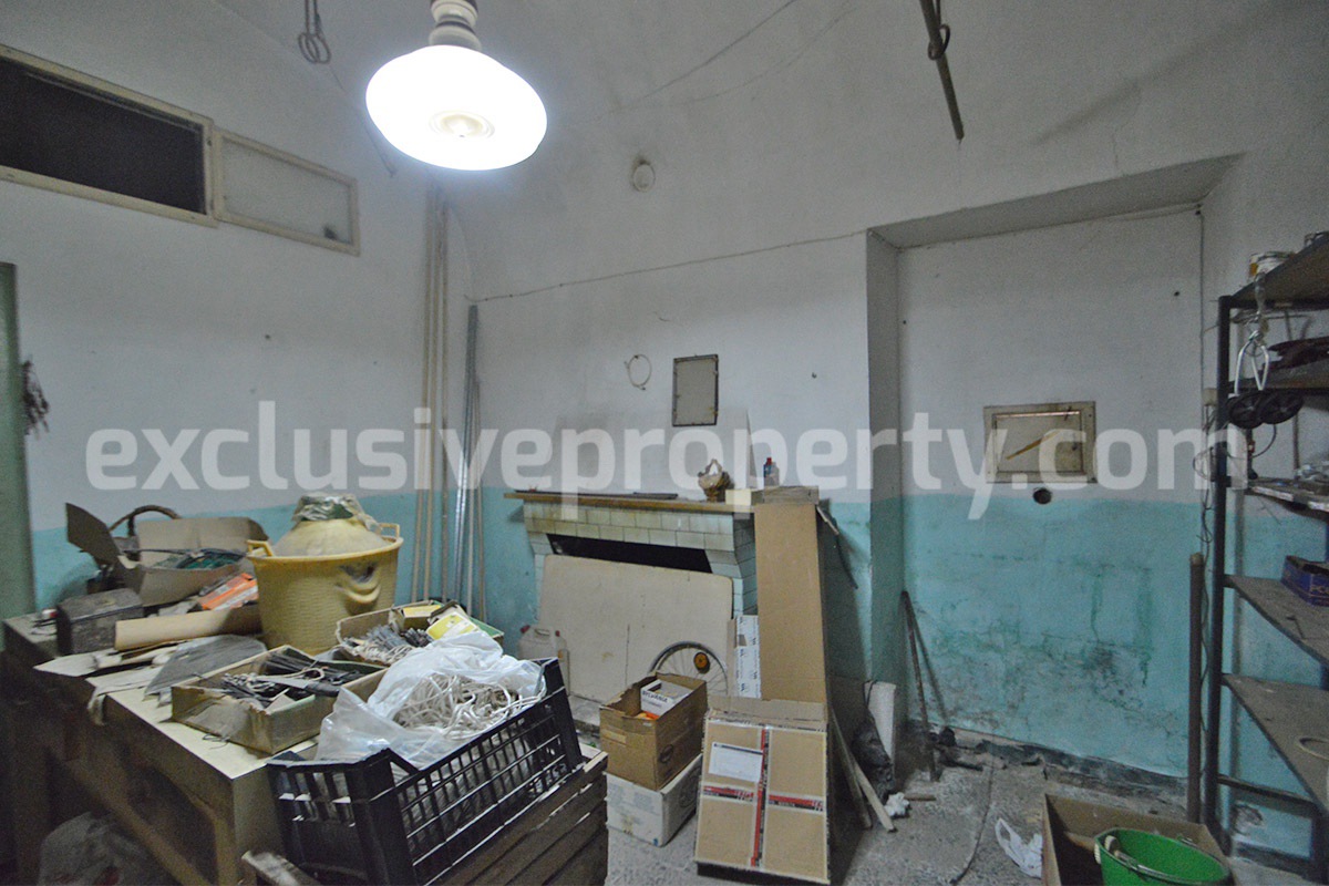 Historic palace from the 800th century for sale in Abruzzo