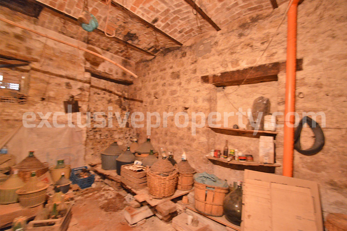 Historic palace from the 800th century for sale in Abruzzo
