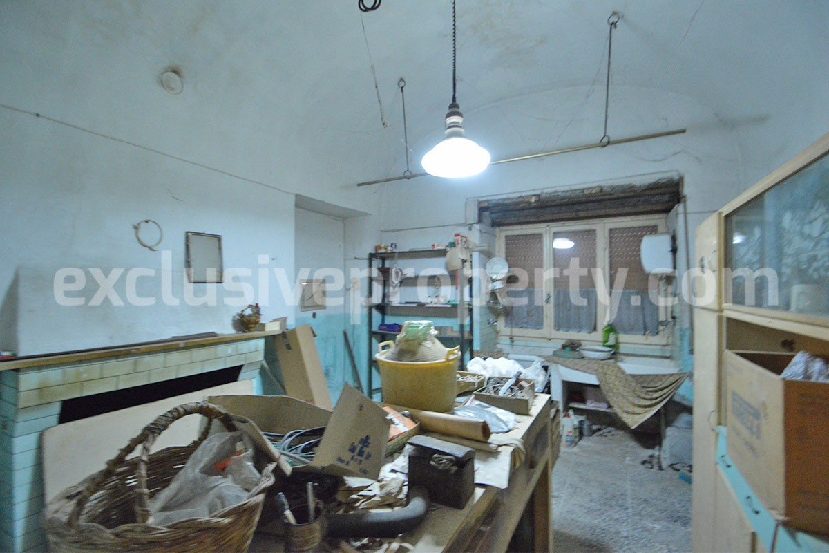 Historic palace from the 800th century for sale in Abruzzo