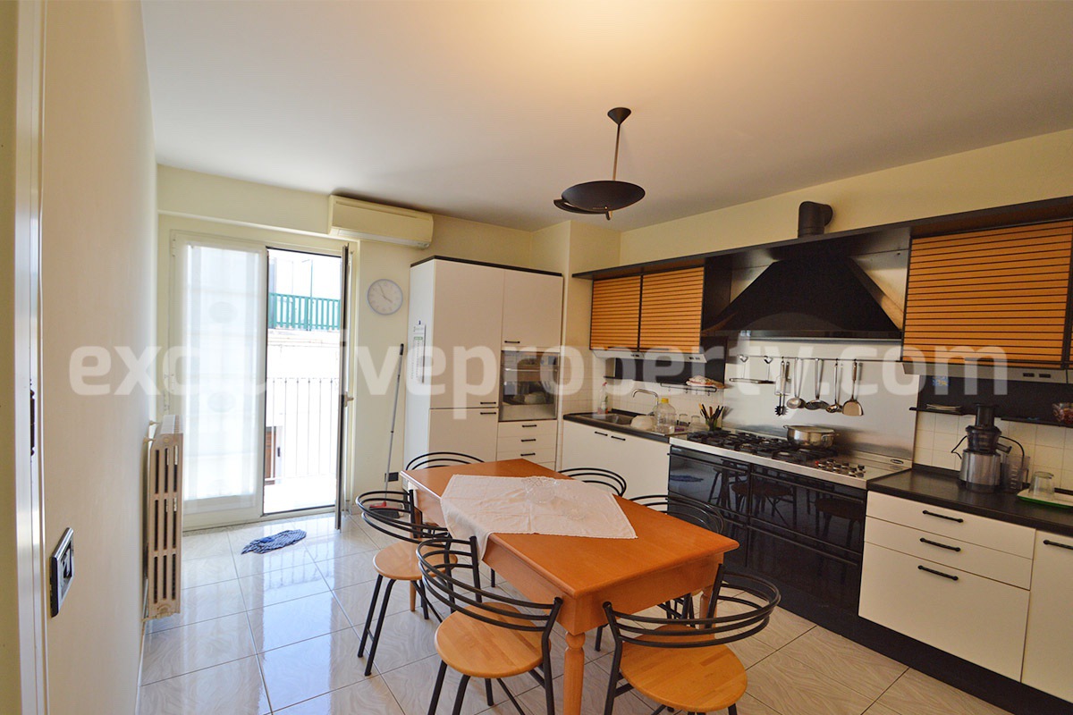 Large Furnished Town House with Sea View Terraces - Garage and Shop for Sale in Tavenna - Molise