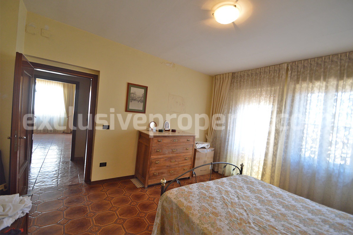 Large Furnished Town House with Sea View Terraces - Garage and Shop for Sale in Tavenna - Molise