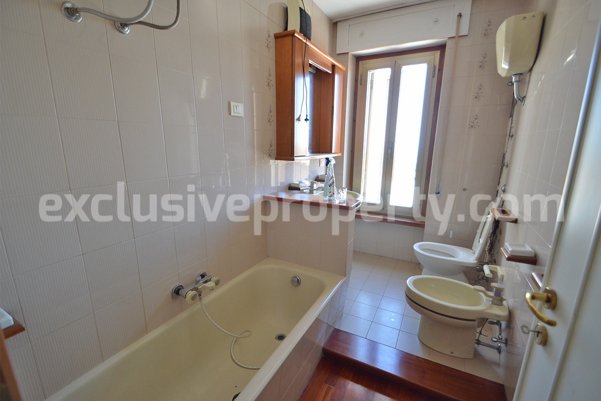 Large Furnished Town House with Sea View Terraces - Garage and Shop for Sale in Tavenna - Molise