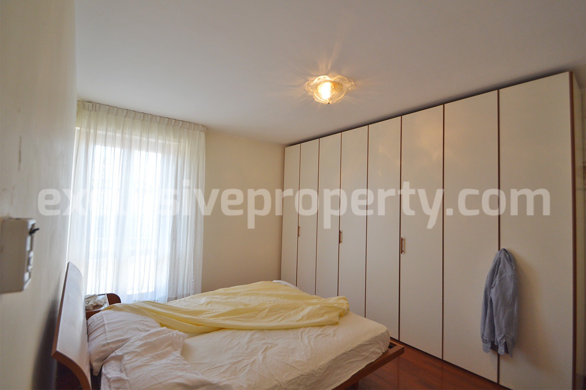 Large Furnished Town House with Sea View Terraces - Garage and Shop for Sale in Tavenna - Molise