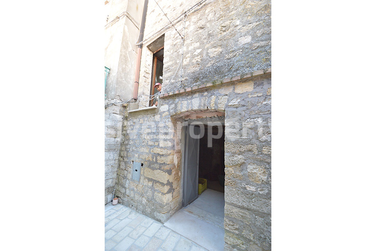 Large Furnished Town House with Sea View Terraces - Garage and Shop for Sale in Tavenna - Molise