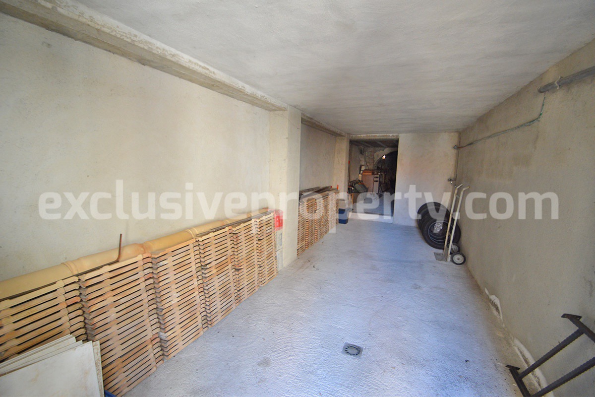 Large Furnished Town House with Sea View Terraces - Garage and Shop for Sale in Tavenna - Molise