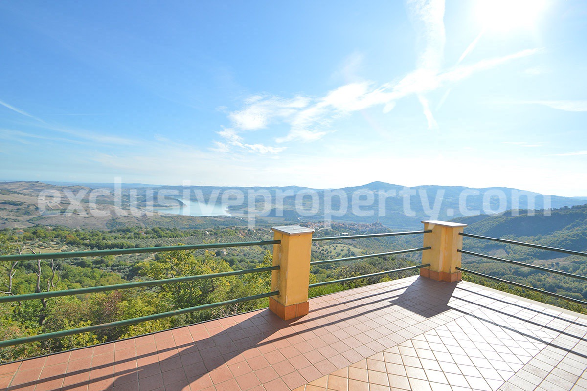 Italian Lake-View Country House for Sale in Molise - Panoramic Terrace - Private Land in Guardialfiera