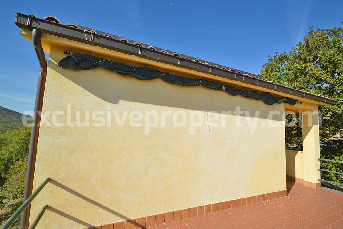 Italian Lake-View Country House for Sale in Molise - Panoramic Terrace - Private Land in Guardialfiera