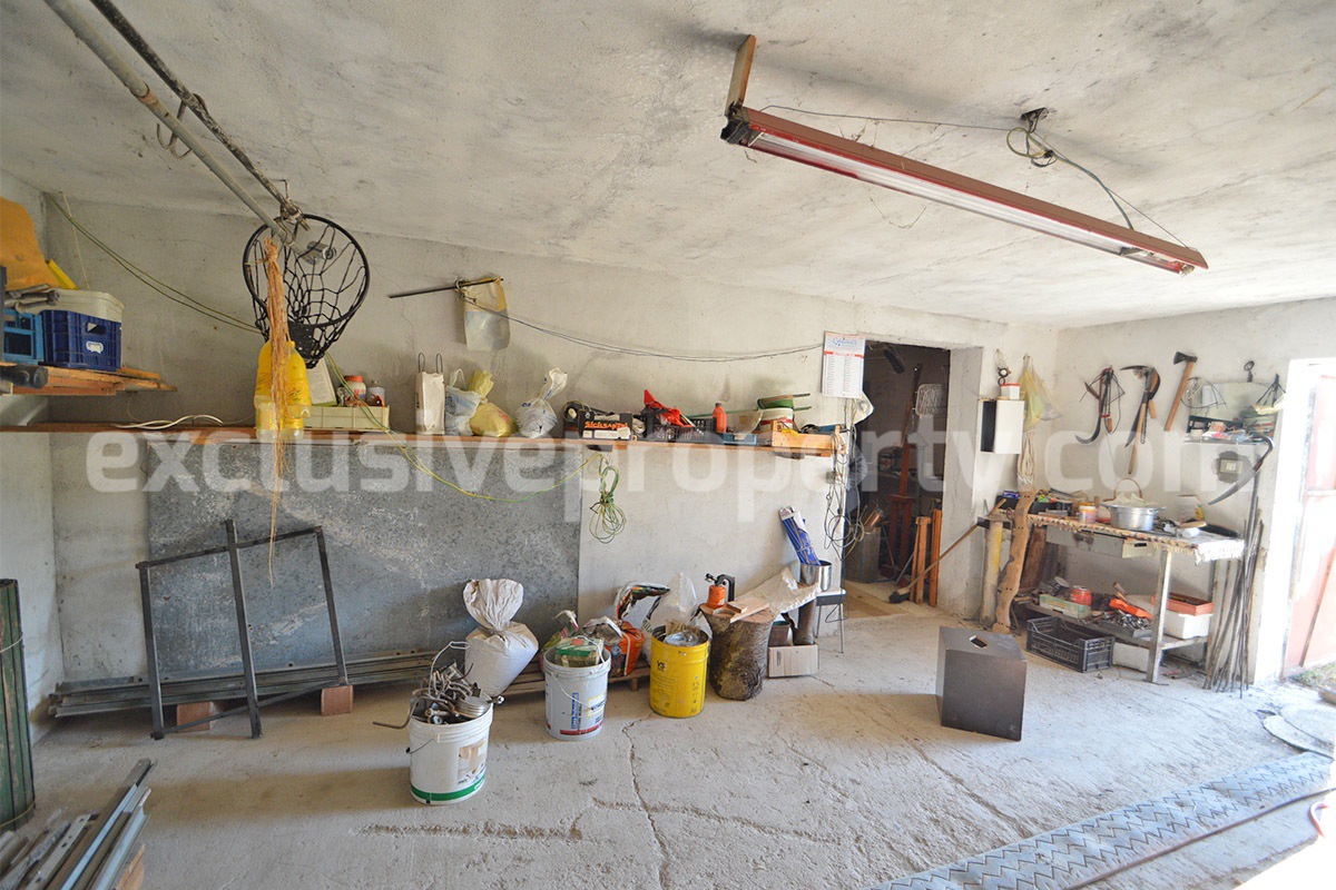 Italian Lake-View Country House for Sale in Molise - Panoramic Terrace - Private Land in Guardialfiera