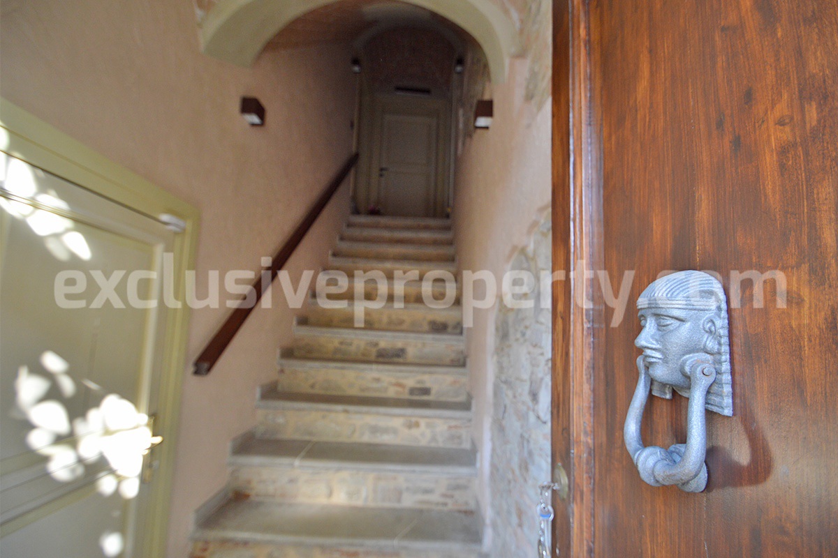 Cheap Italian Property for Sale - Apartment to Renovate in Lupara - Molise with Terrace