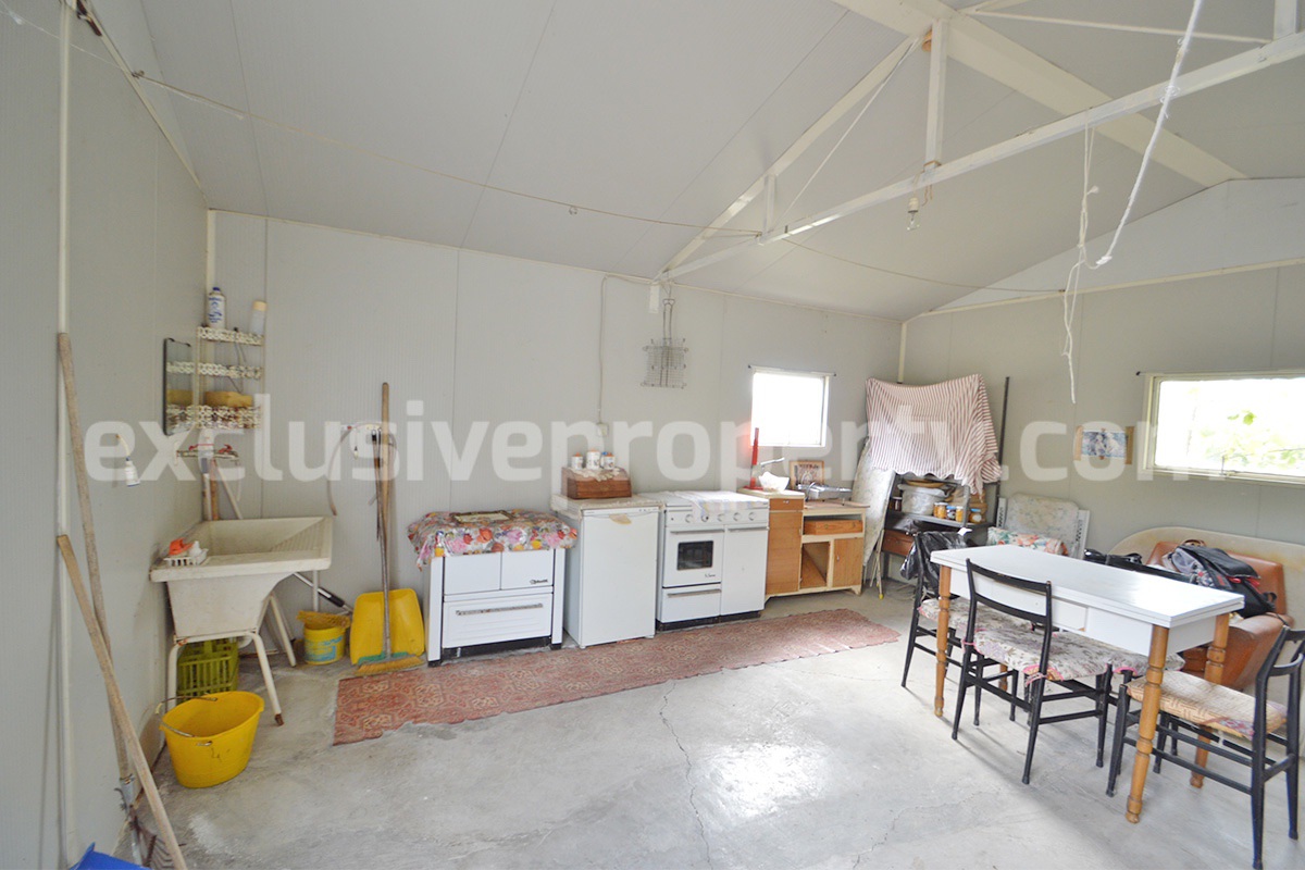 Traditional Stone House with Land and Mountain Views in Schiavi di Abruzzo - Italy