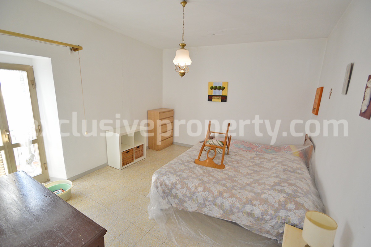 Property for Sale in Mafalda - Molise - 2-Storey Town House with Cellar and Rooftop Views