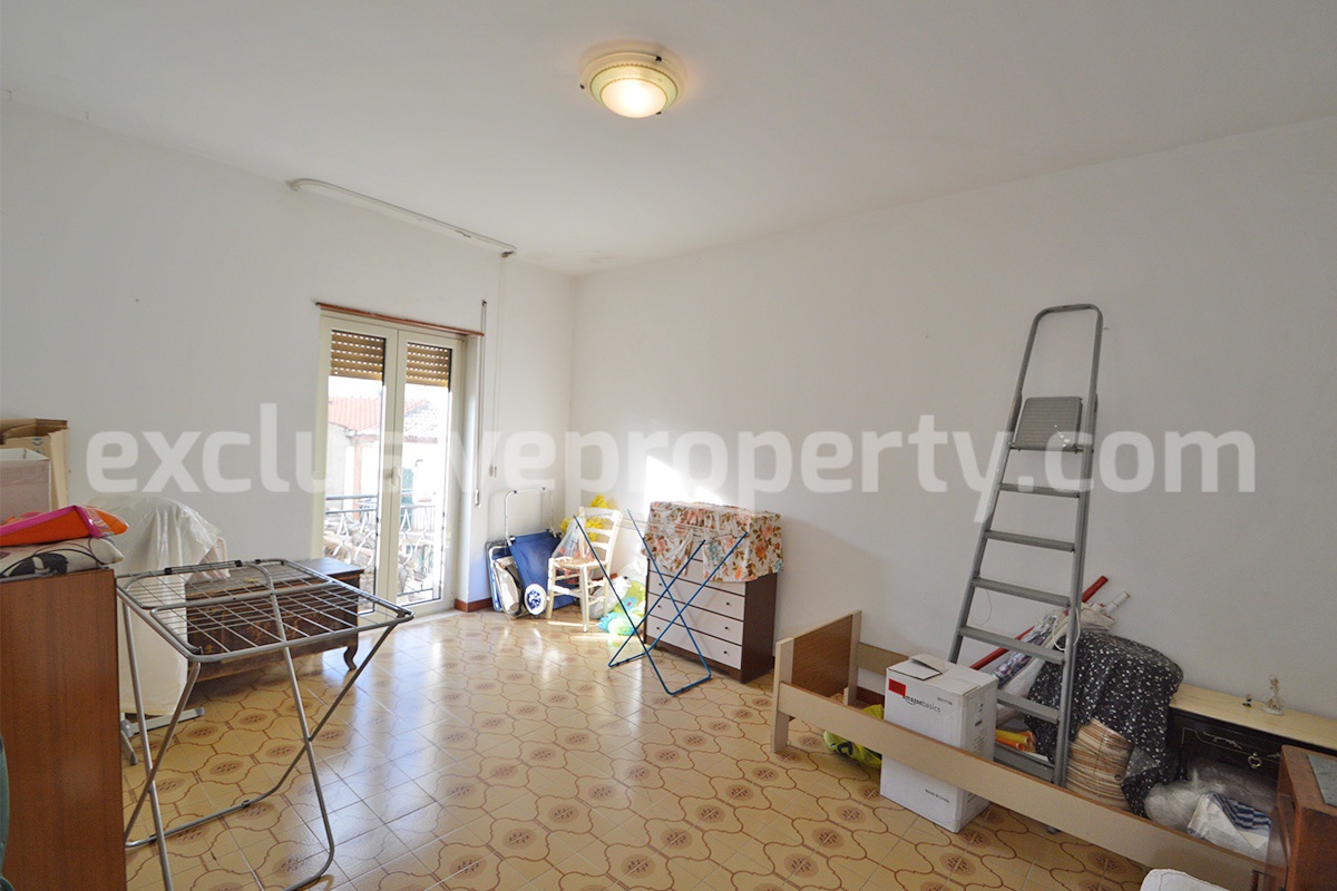 Property for Sale in Mafalda - Molise - 2-Storey Town House with Cellar and Rooftop Views