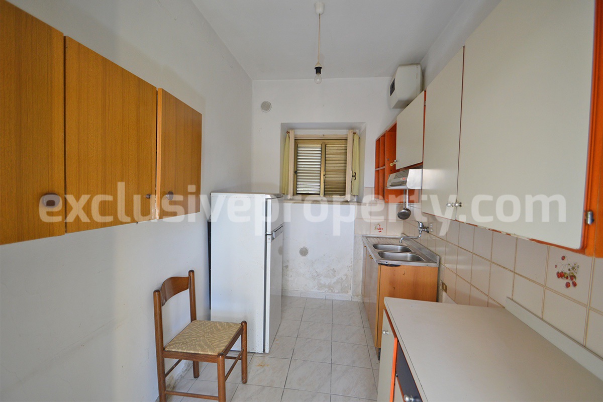 Country house to renovate for sale in Altino with panoramic views of Majella and the Adriatic Sea