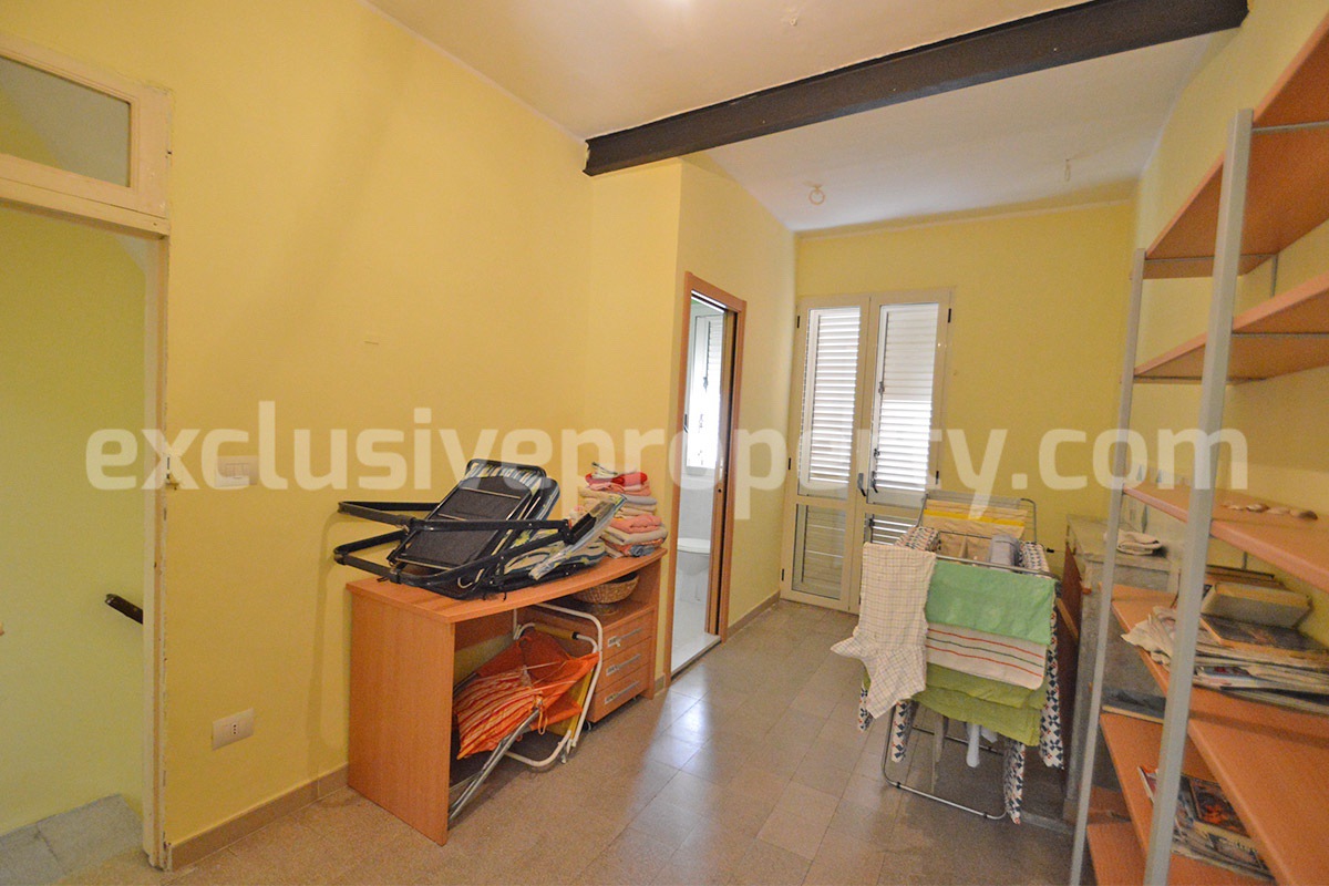 Charming habitable stone house for sale in Guardialfiera - Italy - with panoramic lake view