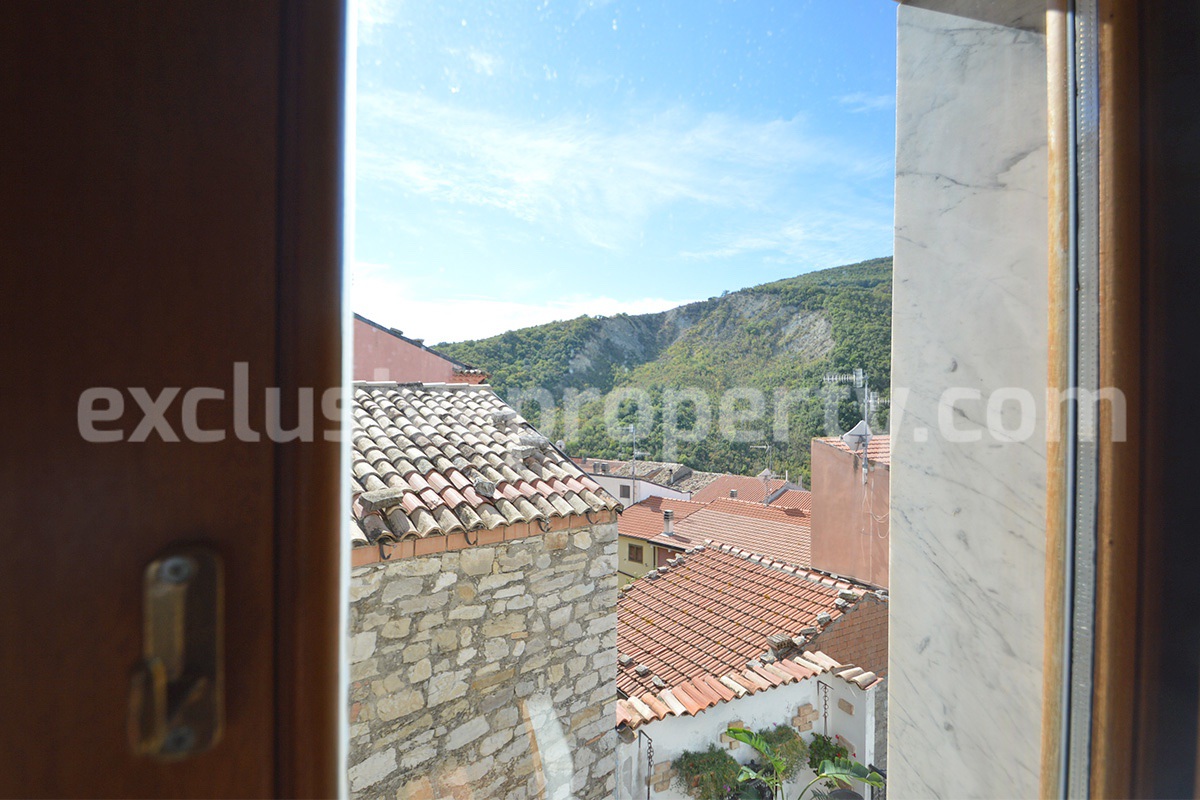 Charming habitable stone house for sale in Guardialfiera - Italy - with panoramic lake view